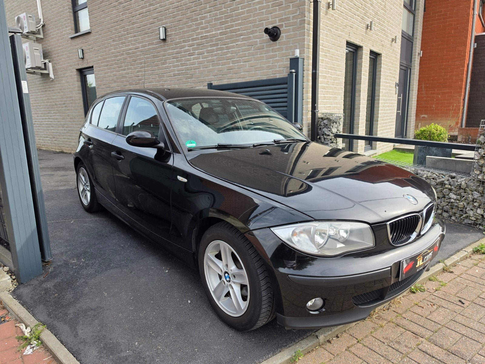 Bmw série 1 Essence 116i ✨️ ️12 mois de Garantie ️✨️, Auto's, BMW, 1 Reeks, Zwart, Zwart, Bedrijf
