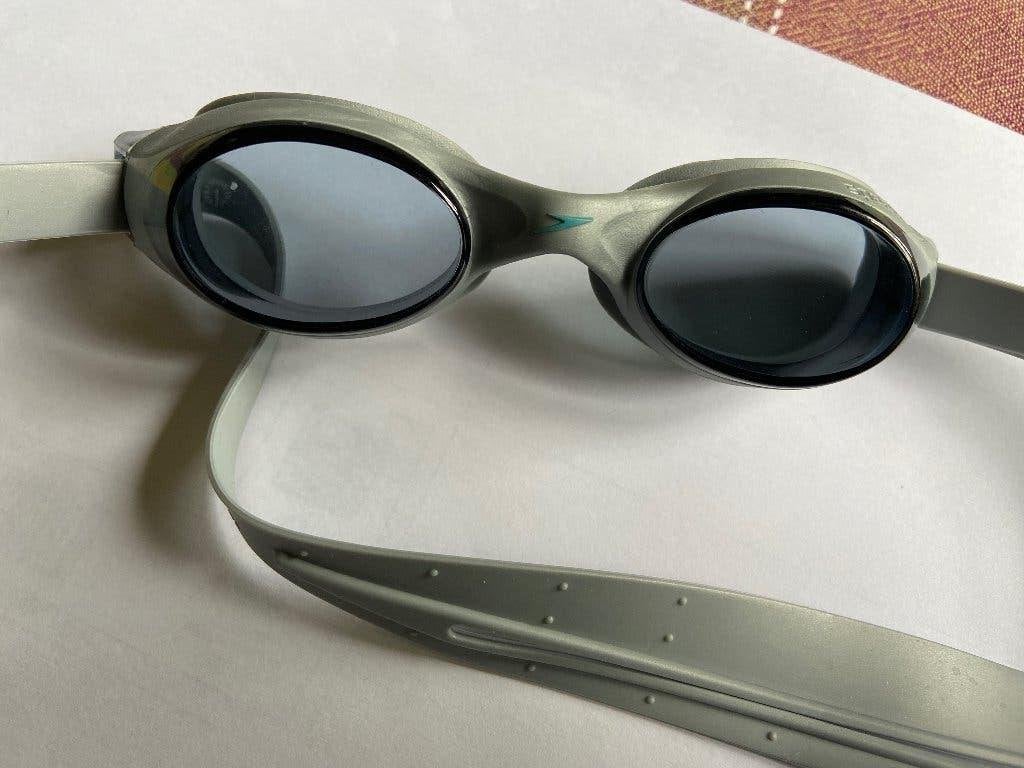 Lunettes de natation pour enfants : Brand/Speedo, Garçon ou Fille, Enlèvement ou Envoi, Accessoire de natation, Taille 146