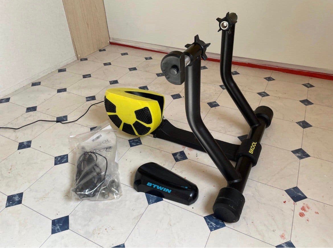 BKOOL Smart Pro 2 fietstrainer / rollentrainer, Sport en Fitness, Wielrennen, Ophalen, Zo goed als nieuw, Overige typen