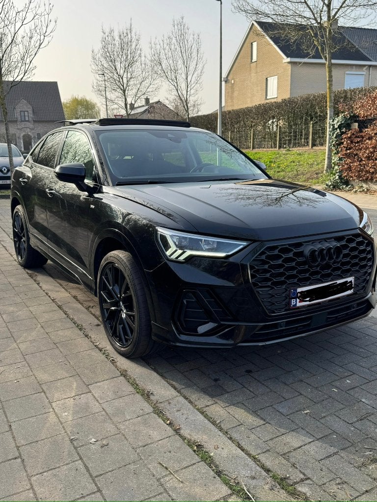 Audi Q3 Sportback Black Edition, Automaat, Zwart, Leder, 5 zetels