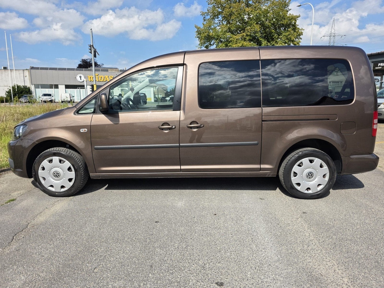 Volkswagen Caddy Maxi 1.6tdi Automatigue 7 zitplaatsen, Auto's, Automaat, 4 cilinders, Bruin, 1600 cc