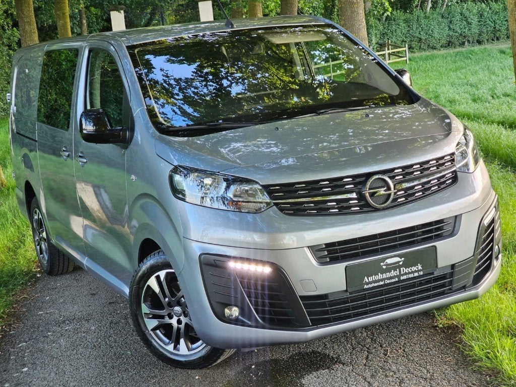 Opel vivaro 2l HDI 180PK L3 | 6ZITPLAATSEN | AUTOMAAT, Auto's, Opel, Automaat, Vivaro, 2500 kg, Bedrijf