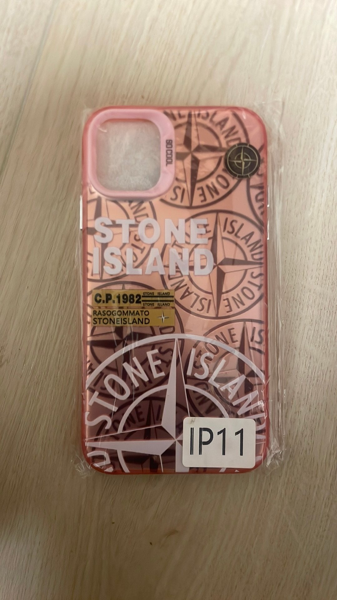 Stone Island Hoesje, IPhone 11, Enlèvement ou Envoi, Rose, Comme neuf