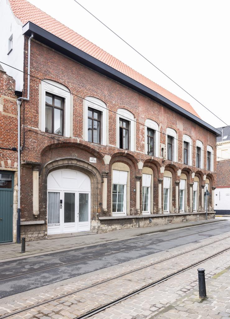 Gerenoveerd monumentaal herenhuis met tuin te huur., Immo, Benedenwoning, Gent, Direct bij eigenaar, Gent