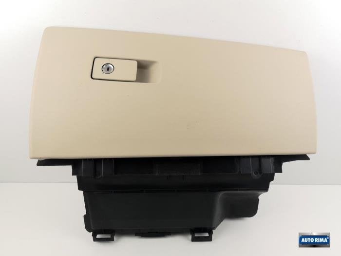 Boîte à gants d'un Volvo V70, Autos : Pièces & Accessoires, -, 3 mois de garantie, Utilisé, -