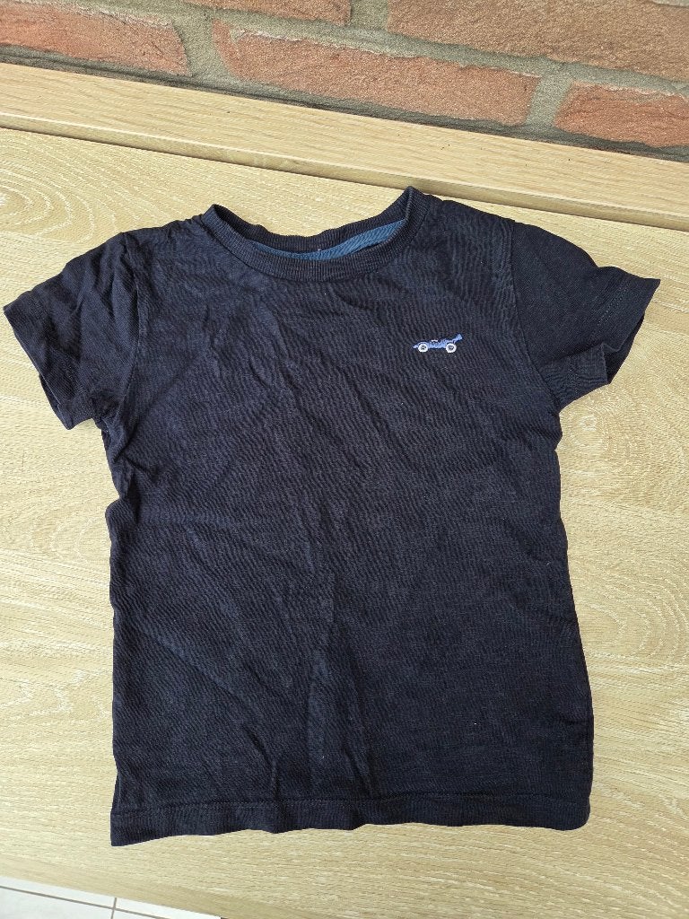 T-shirt - Next - 98, Garçon, Chemise ou À manches longues, Comme neuf, Next