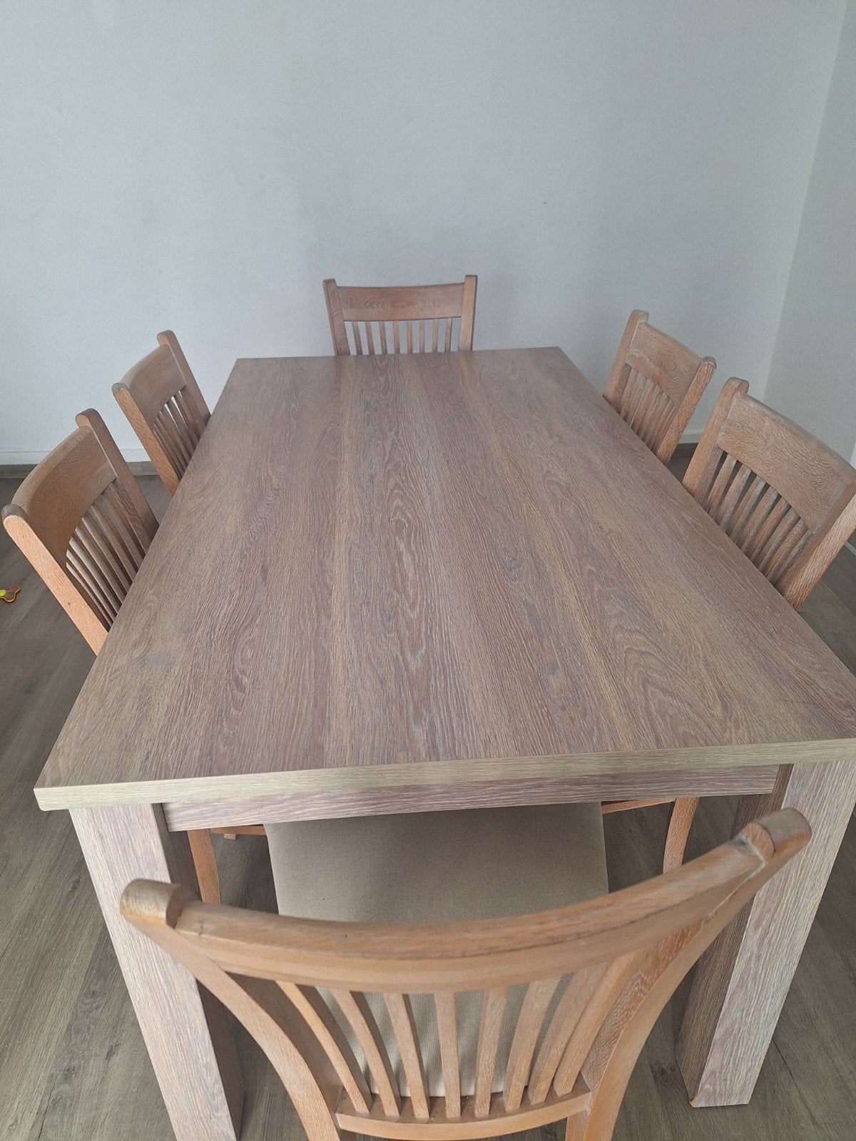 Gratis af te halen eettafel met 6 stoelen, Huis en Inrichting, Complete eetkamers, Ophalen