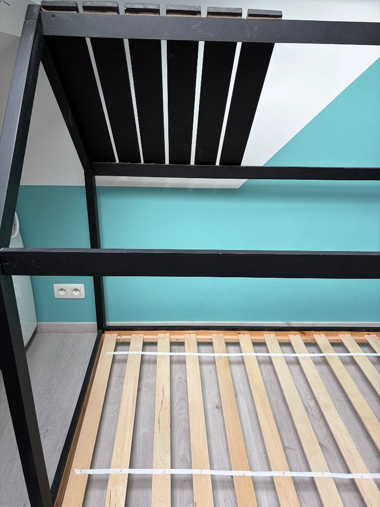 Lit enfant cabane, Enfants & Bébés, 85 à 100 cm, Sommier à lattes, Enlèvement, 180 cm ou plus