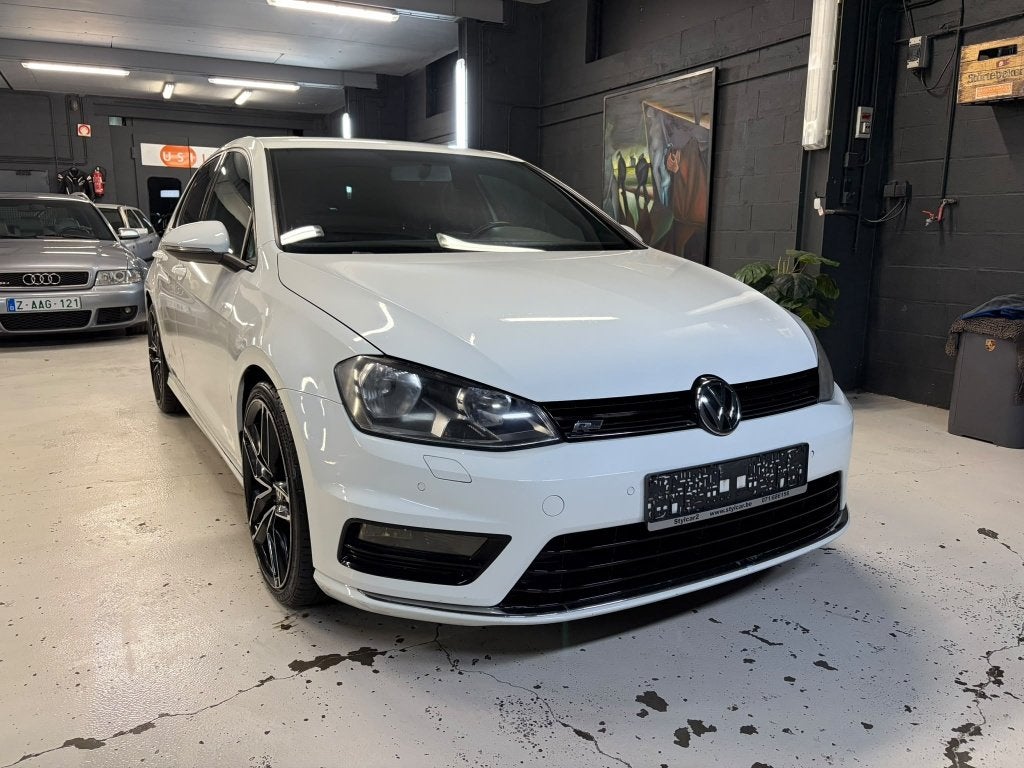 VW GOLF 7 **R-LINE** 12 MOIS DE GARANTIE, Autos, Entreprise, Boîte manuelle, 5 portes, https://public.car-pass.be/vhr/cce1787d-4f2e-47e0-86d6-85fd46ed0d5b