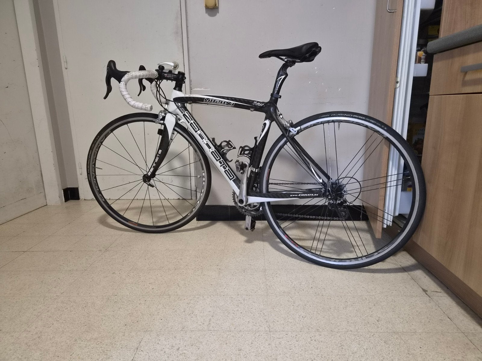 ZANNATA full carbon Vélo de course, Vélos & Vélomoteurs, Enlèvement ou Envoi