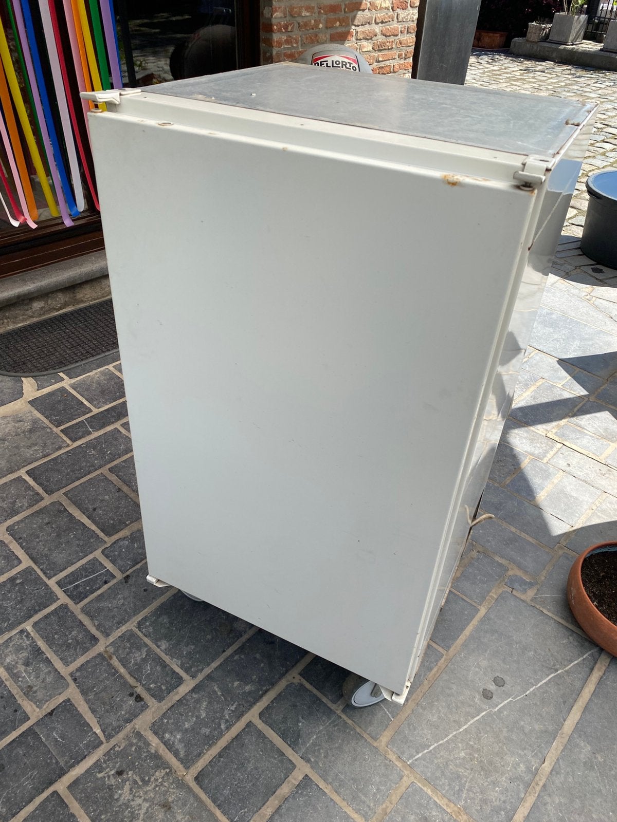 Ijskast (geen vriesvak), Elektronische apparatuur, 45 tot 60 cm, Ophalen, 85 tot 120 cm, Zonder vriesvak
