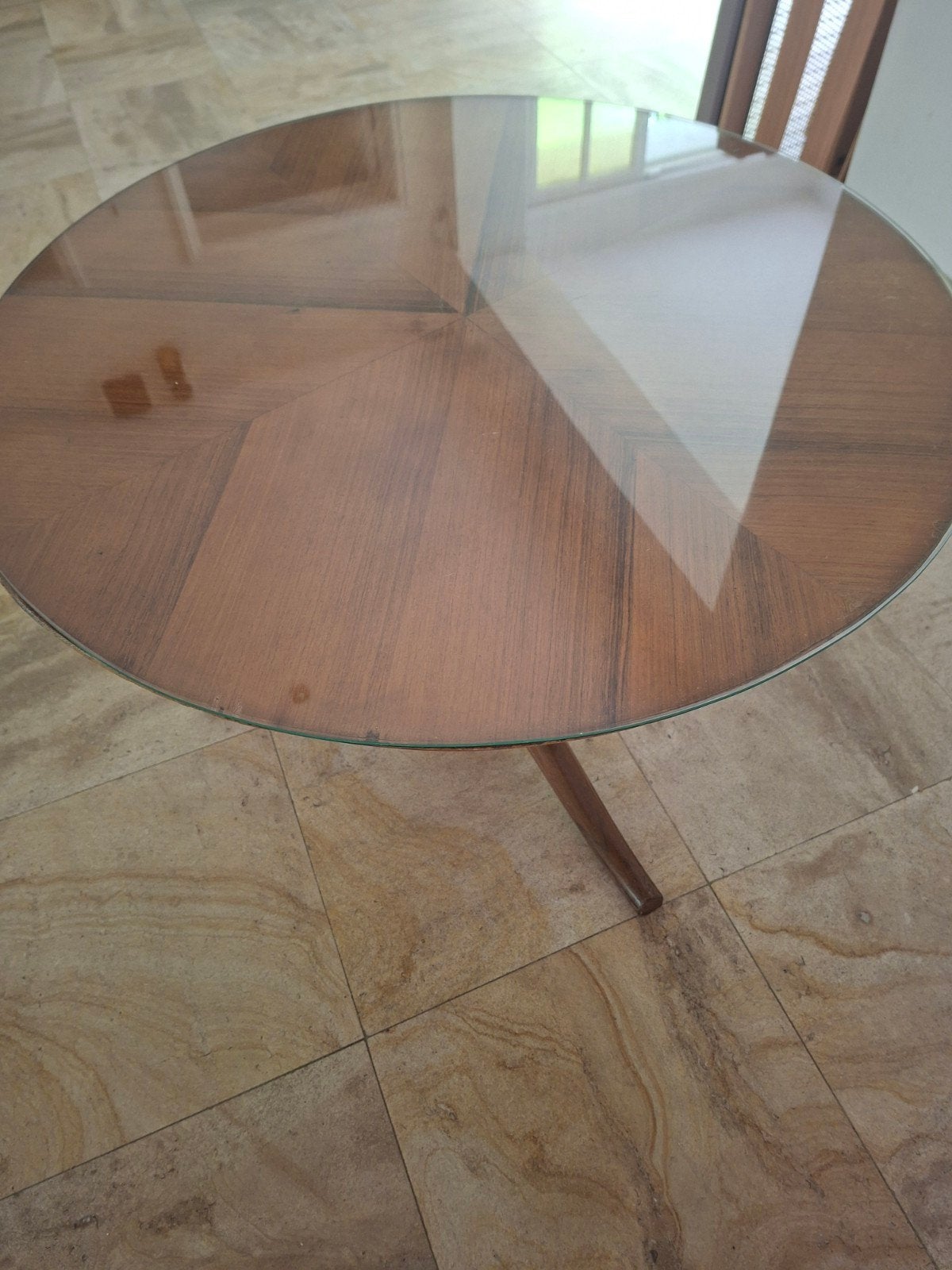 Bijzettafel art deco, Ophalen