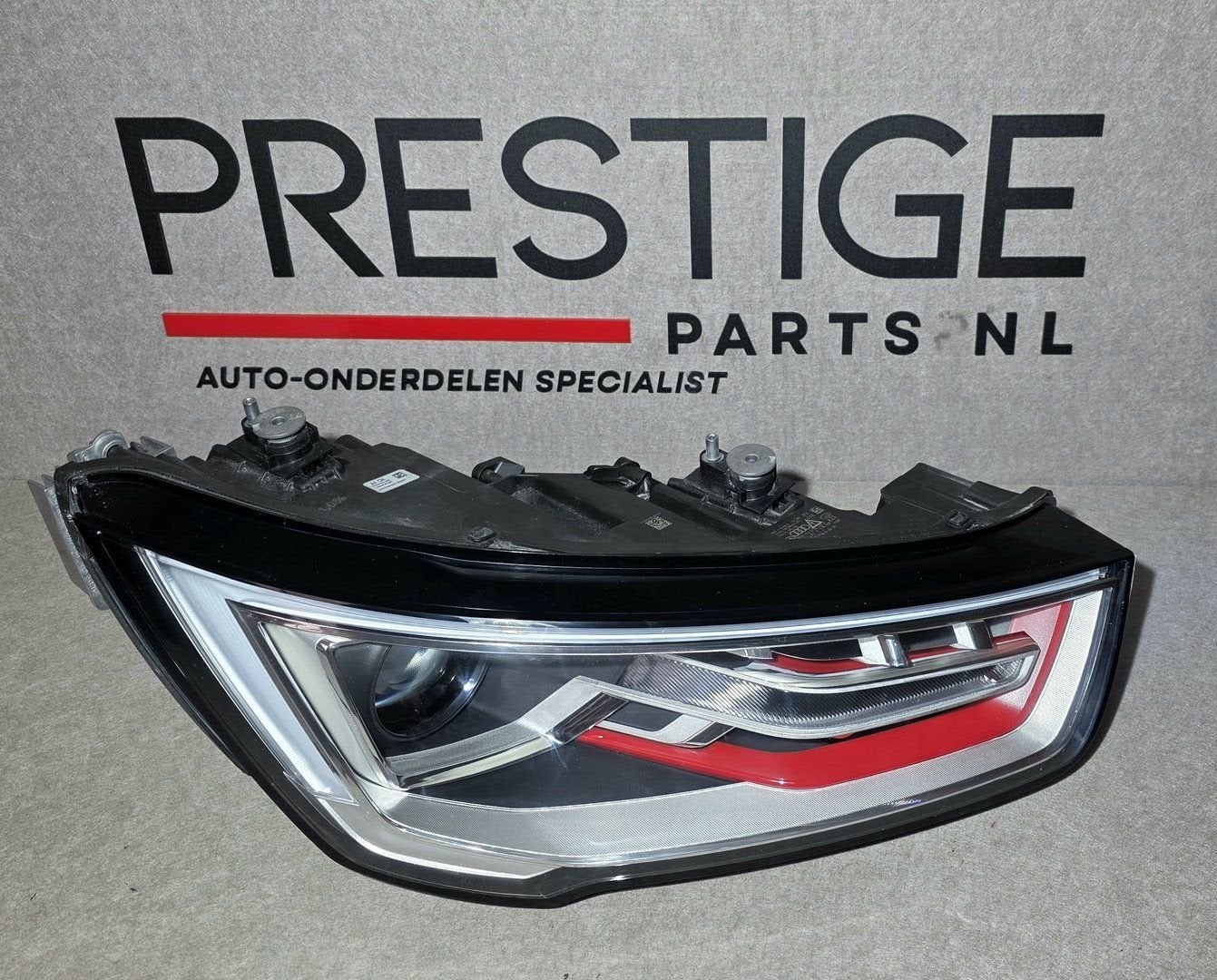 Koplamp Audi A1 8XA S1 Facelift Xenon LED Rechts 8XA941006B, -, Origine de la pièce connue, Utilisé, -