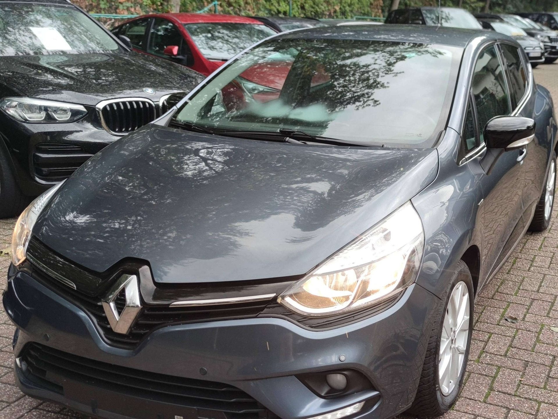 Renault Clio 5 DEURS ! NIEUWSTAAT !, Auto's, Multifunctioneel stuurwiel, Gebruikt, 5 deurs, 3 cilinders