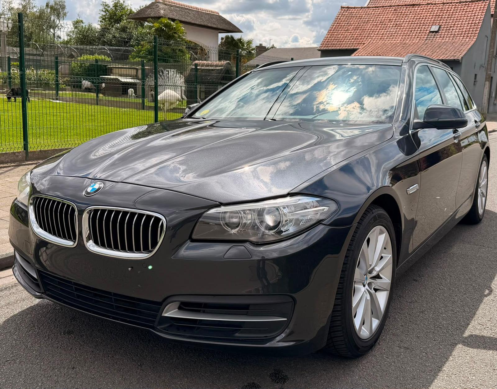 BMW 518dA Touring, Auto's, Automaat, Leder, 5 deurs, Particulier