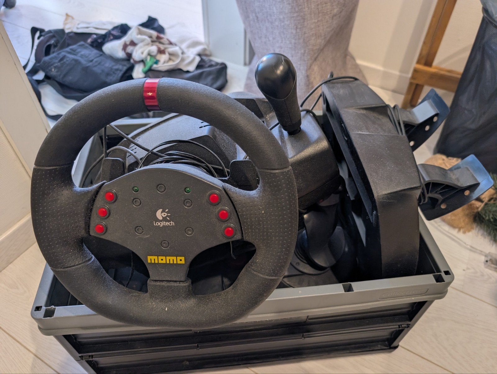 Logitech momo racestuur, Computers en Software, Ophalen of Verzenden, Gebruikt, Logitech