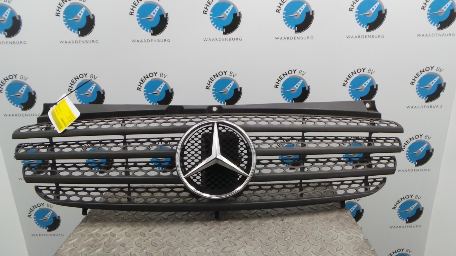 MERCEDES VITO 109 CDI DC GRILLE 2007, Ophalen of Verzenden, Gebruikt, ARN erkend