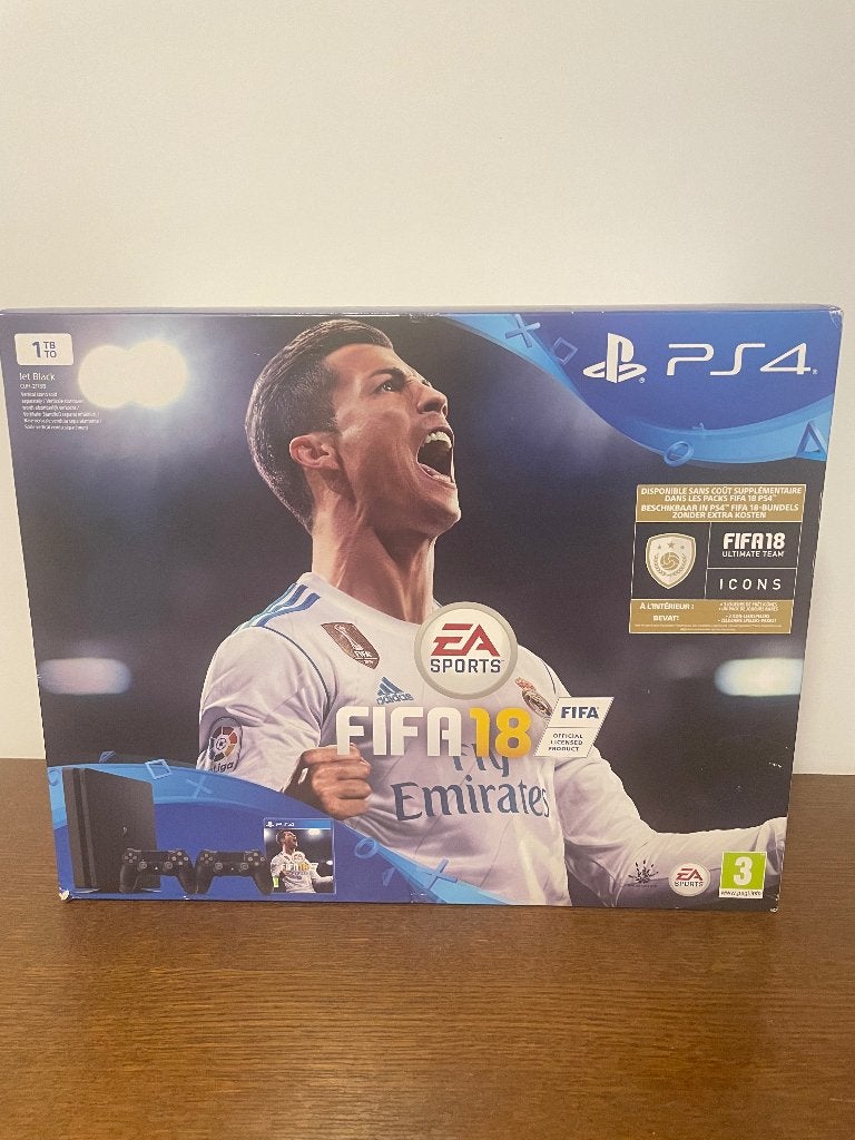 Ps4 slim 1Tb en boite, Games en Spelcomputers, Spelcomputers | Sony PlayStation 4, Ophalen, Met games, Met 2 controllers, Zo goed als nieuw