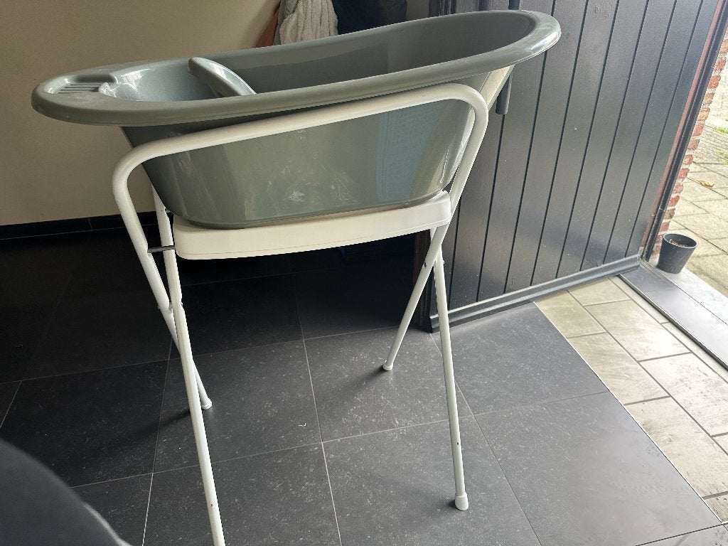 Babybadje, Kinderen en Baby's, Badjes en Verzorging, Ophalen, Zo goed als nieuw, Badje, Bébé-jou