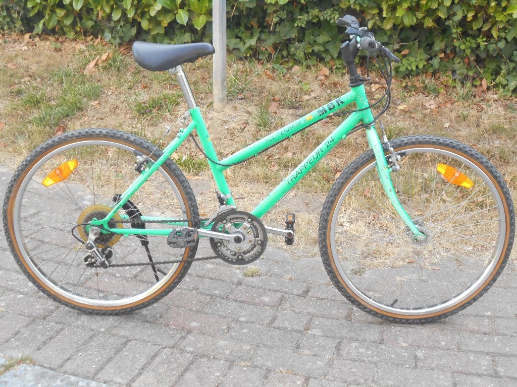 vélo 24 pour garçons marque MBK a 40 euros, Vélos & Vélomoteurs, Enlèvement, Comme neuf, Vitesses