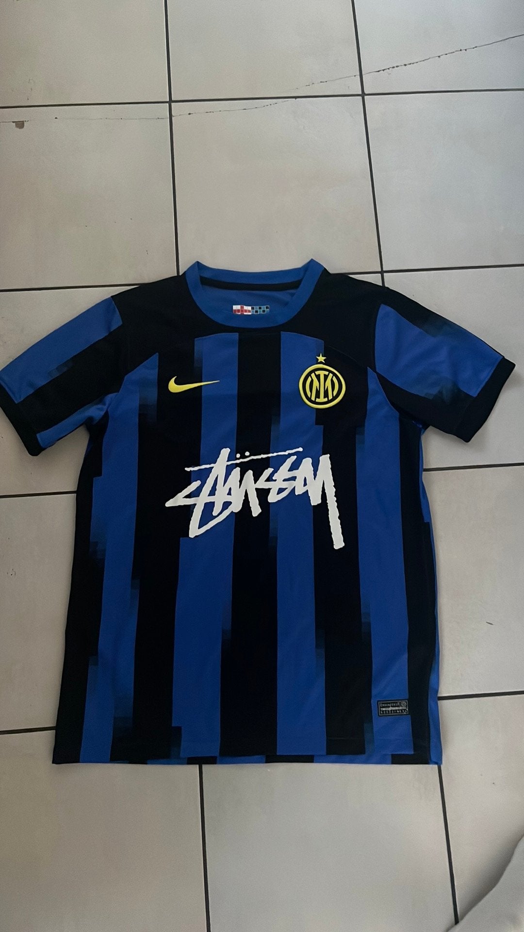 Maillot de football de l'Inter Milan, Taille S, Enlèvement ou Envoi, Neuf, Maillot