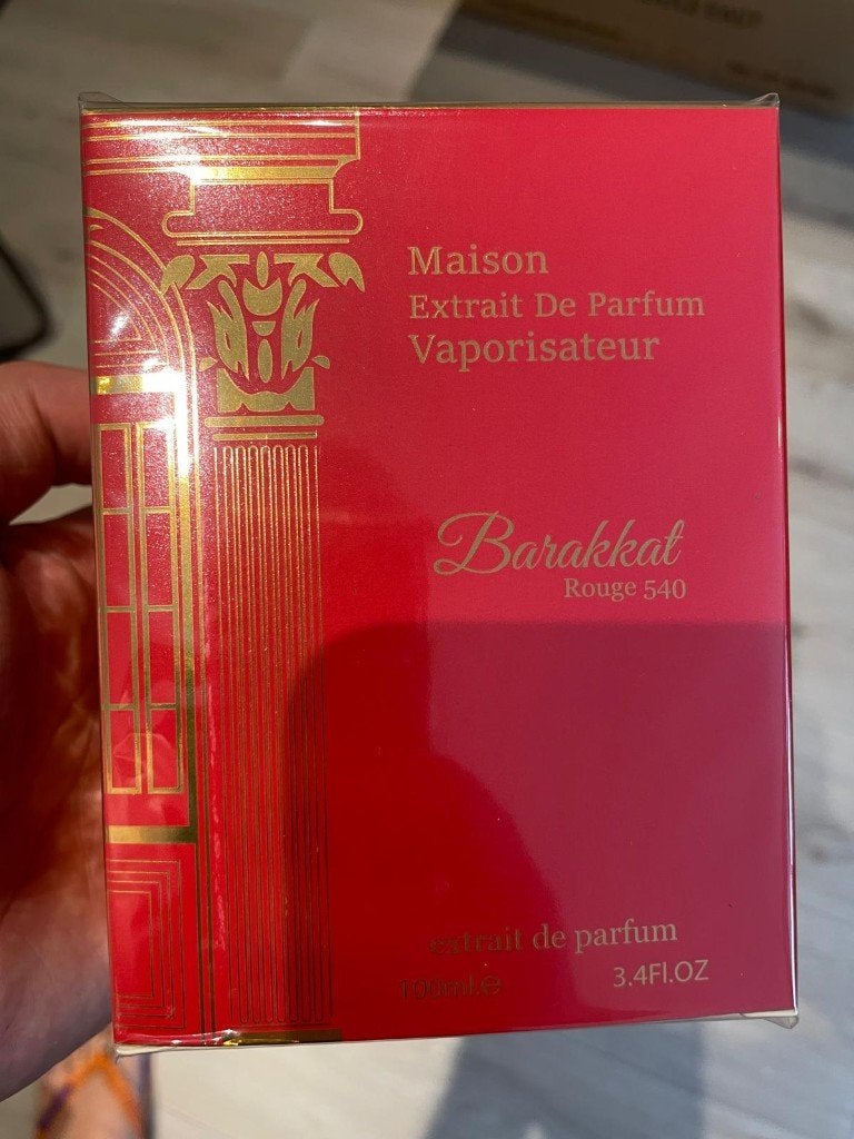 Barrakat rouge  540 ( bakarat rouge  ) 100ml  - 16€, Bijoux, Sacs & Beauté, Enlèvement ou Envoi, Neuf
