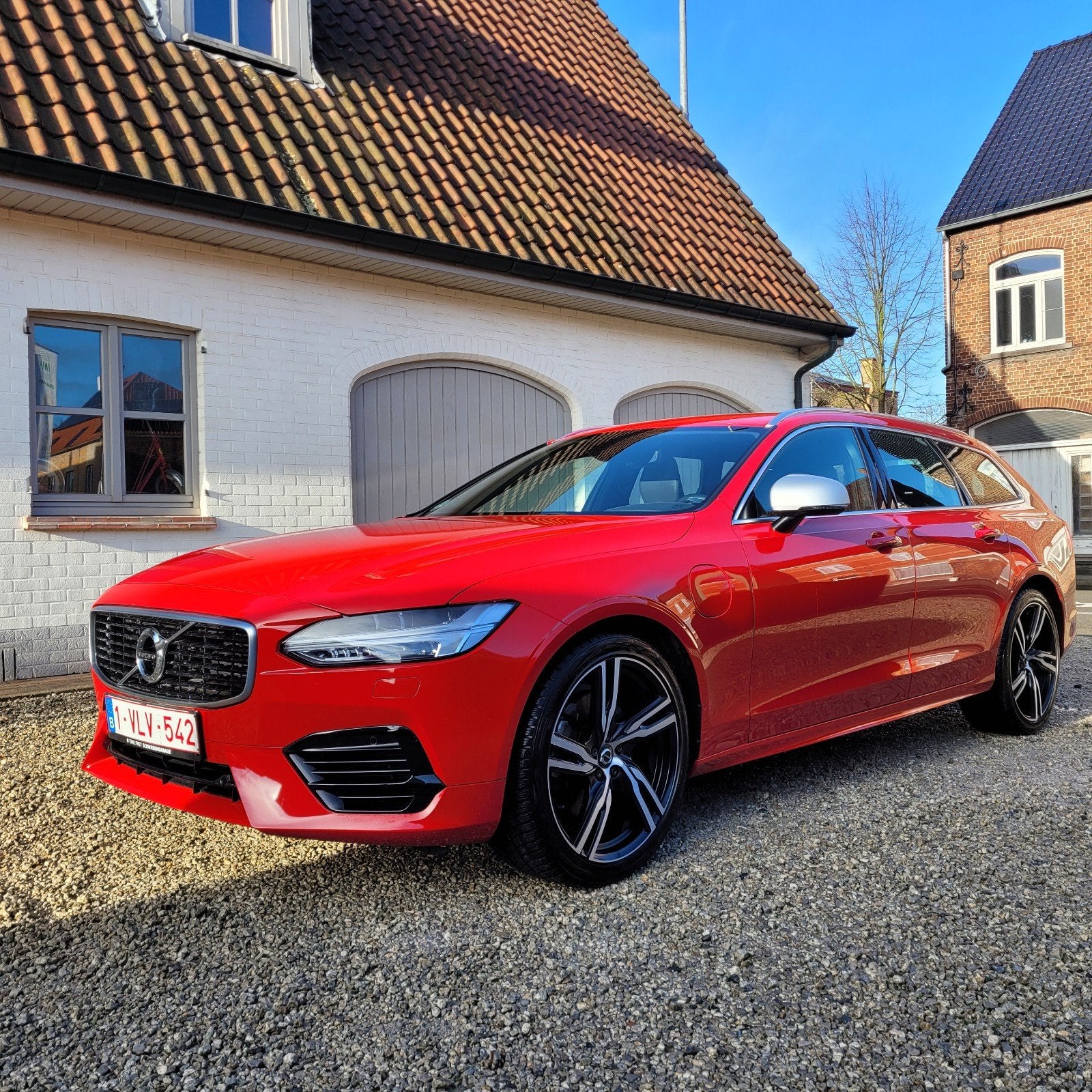 Volvo V90 T8 Twin engine 2019 R-Design, Autos, Volvo, Rouge, Achat, Euro 6, Noir