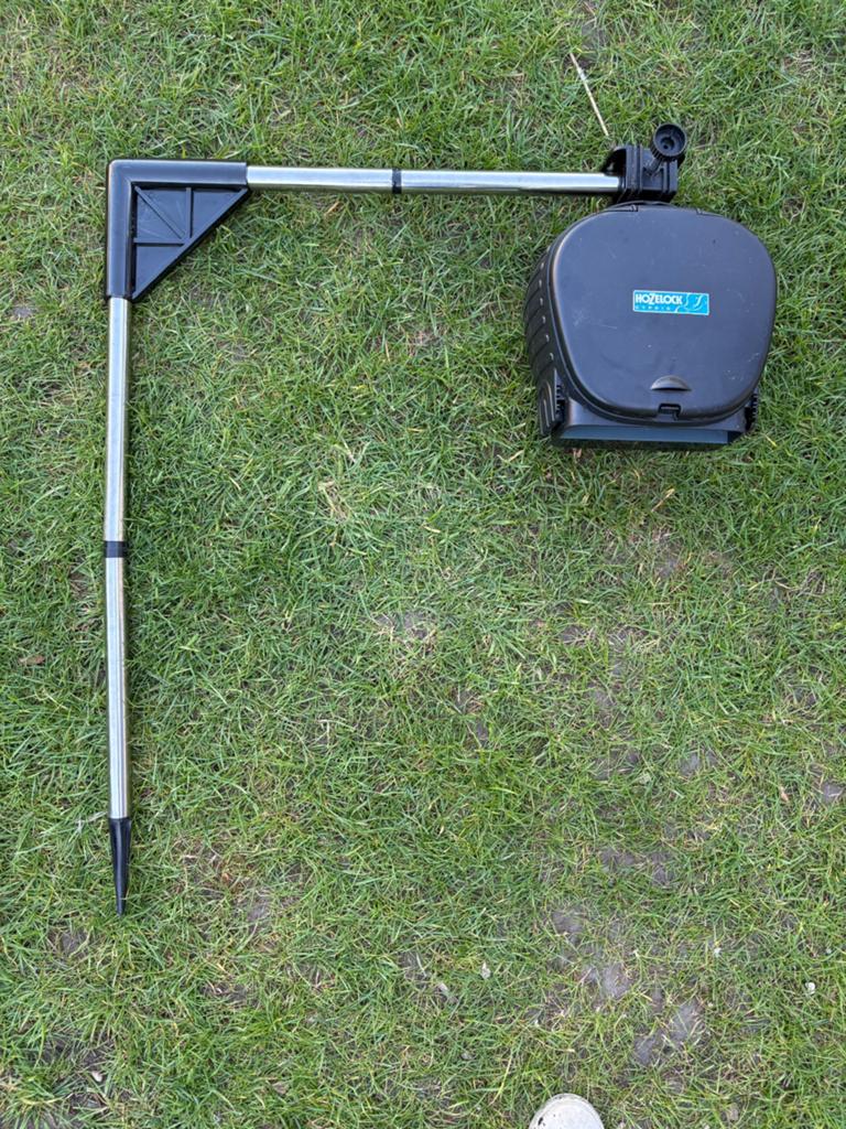 Hozelock vis vijver voerautomaat, Tuin en Terras, Vijver-toebehoren, Zo goed als nieuw, Ophalen of Verzenden