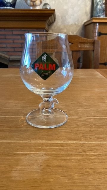 Palm glas met mooi paardje in de voet!, Verzamelen, Ophalen