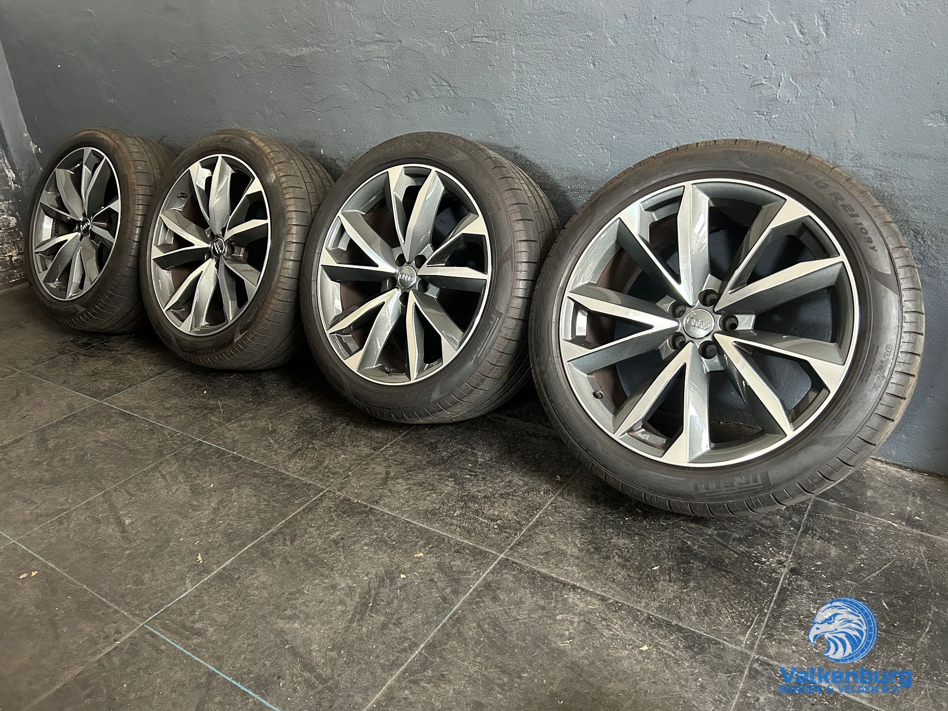 8mm! Originele Audi Q7 SQ7 4M 21 inch antraciete velgen 5x11, Auto-onderdelen, Banden en Velgen, Gebruikt, -, 285 mm, -
