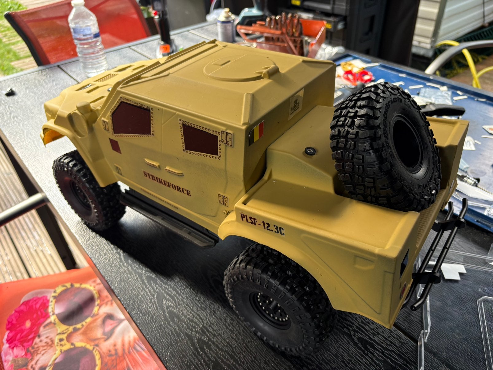 Carrosserie militaire Traxxas TRX4, Enlèvement ou Envoi, Comme neuf