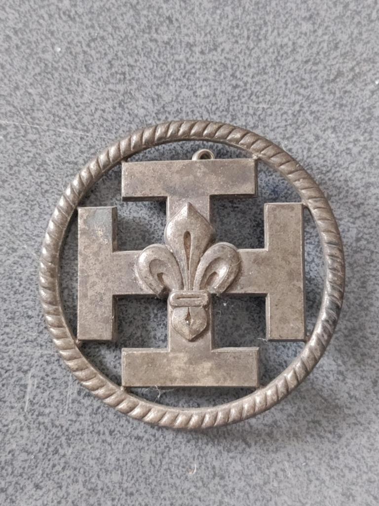 Scouts metalen badge opsteker Parijs 10 broche, Verzamelen, Ophalen of Verzenden