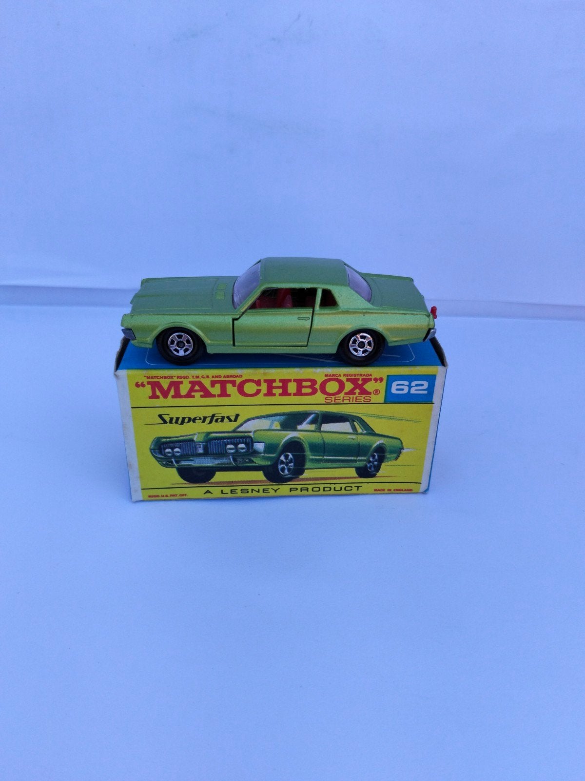 boîte d'allumettes n 62 Mercury Cougar & BLACK SCRIPT SUPER, Envoi, Matchbox