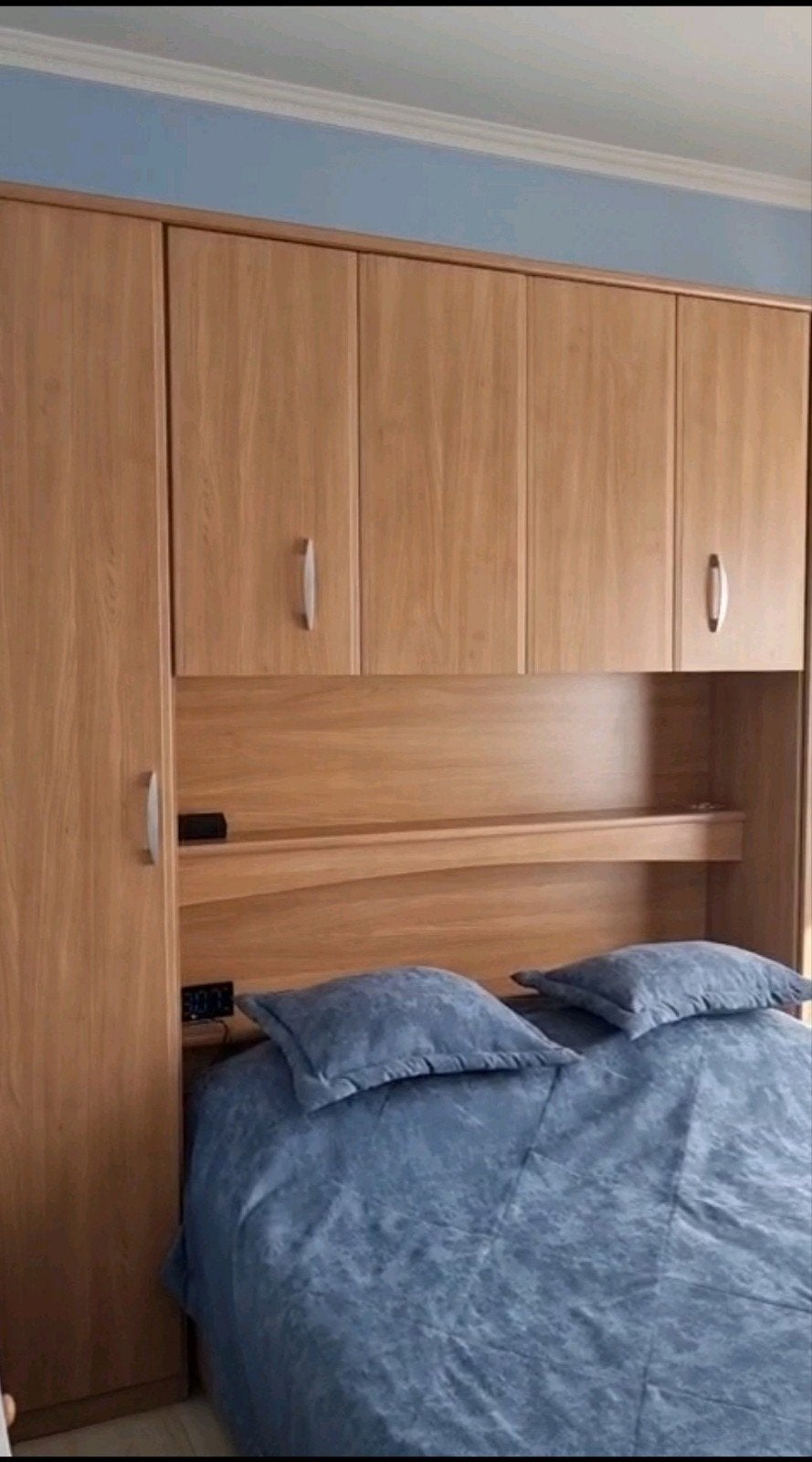 Chambre en bon état, Enlèvement