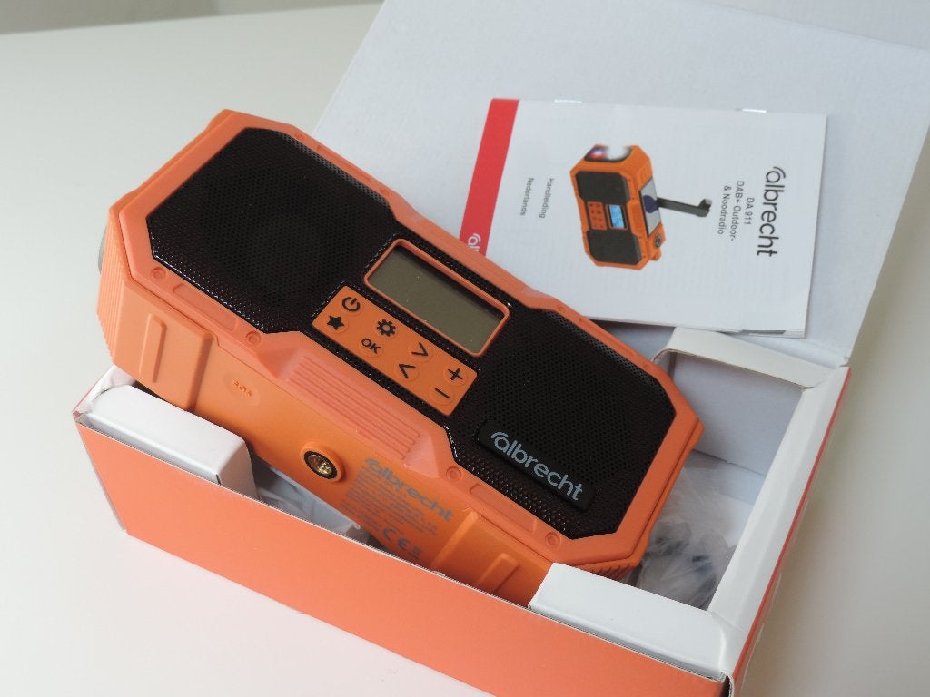 Radio polyvalente d'extérieur et les situations d'urgence., Enlèvement, Utilisé, Radio