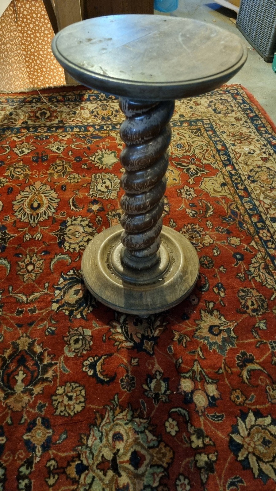 tafeltje of sokkel, Ophalen