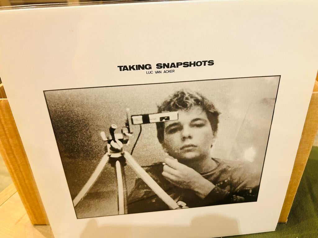 Luc Van Acker : Taking Snapshots, Ophalen of Verzenden, Zo goed als nieuw