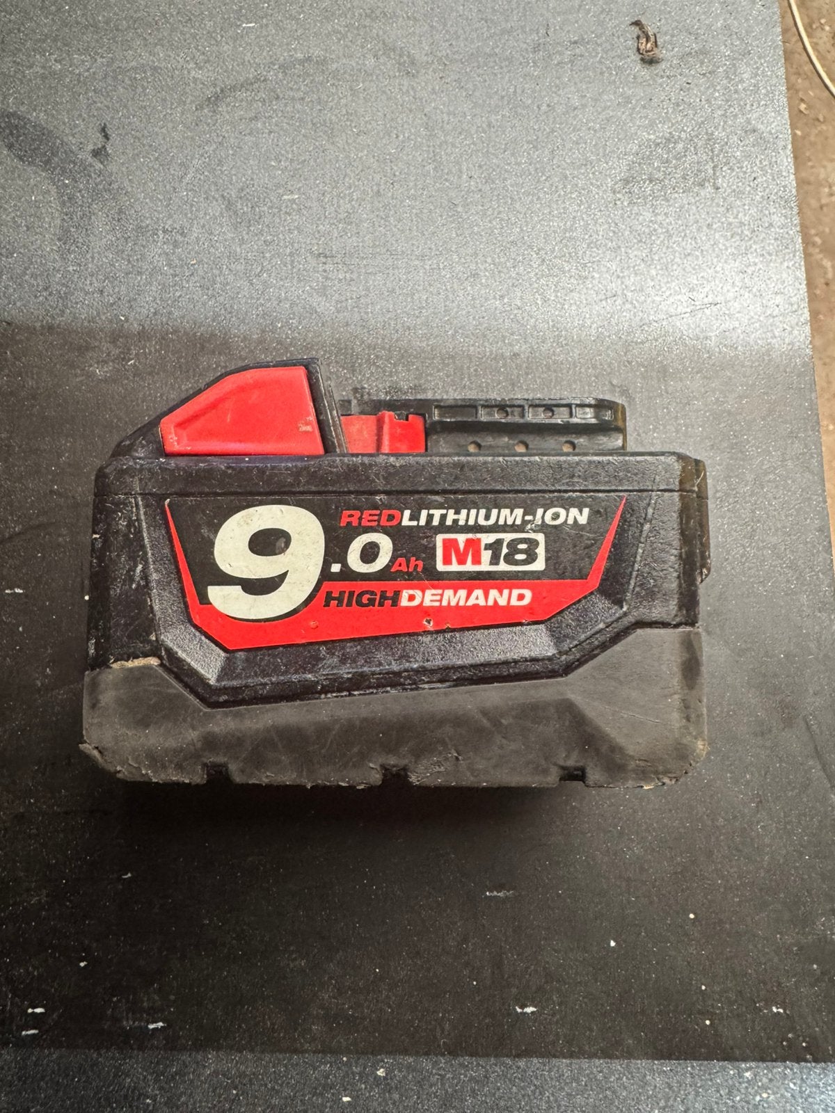 Batterie Milwaukee M18 9ah High demand, Bricolage & Construction, Enlèvement, Utilisé