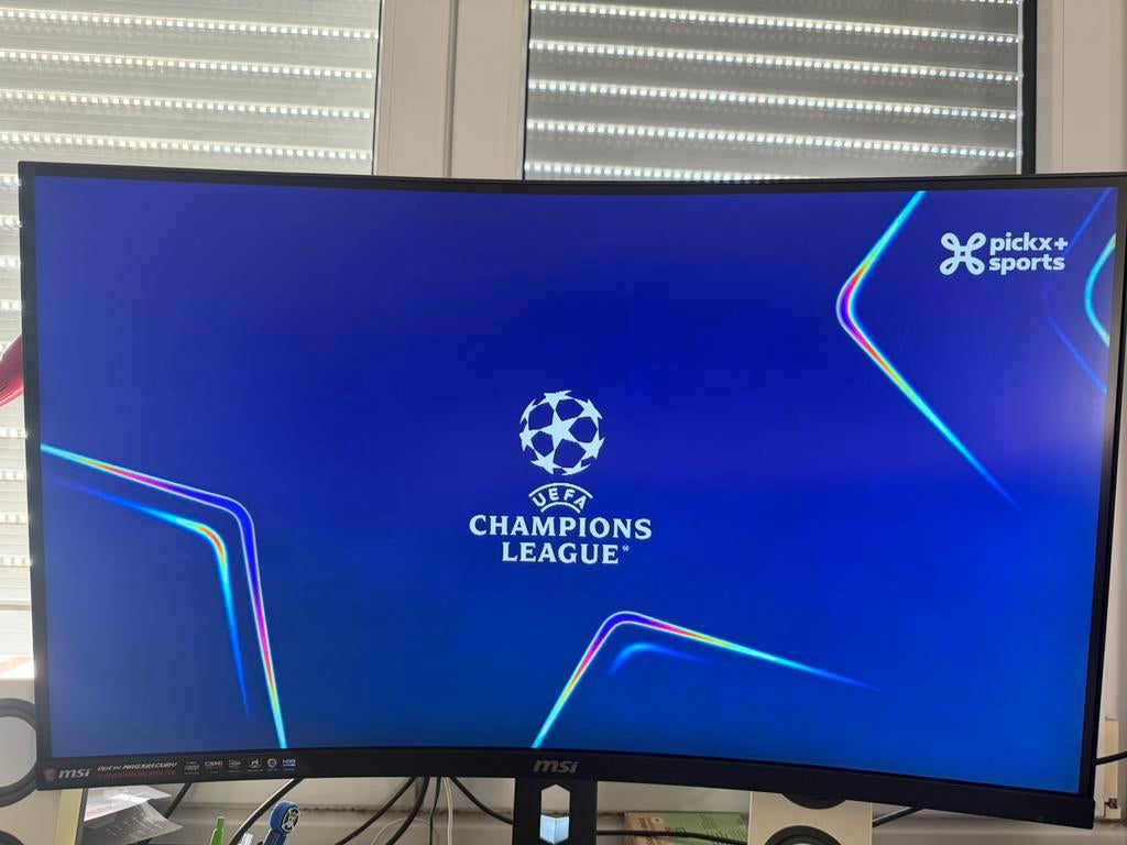 32 inch 4K UHD MSI curved monitor, Computers en Software, Monitoren, VA, DisplayPort, Ophalen, Gaming