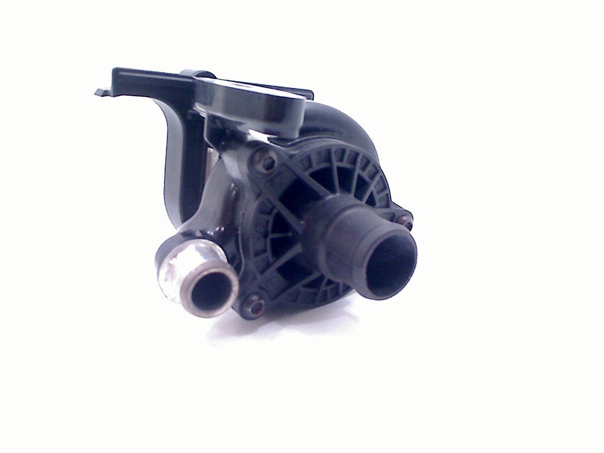 POMPE A EAU Ducati Diavel (2016-2018) (24920471B), Dhr. S. di Majo, Utilisé, Info@cama-motorparts.nl, P.J. Troelstraweg 8 8
3144 CX  MAASSLUIS, NL