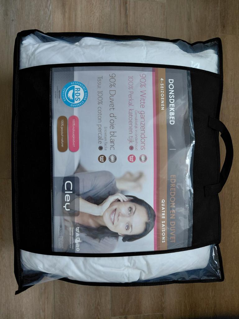 Nieuwe 4 seizoenen dons dekbed 240x220, Ophalen