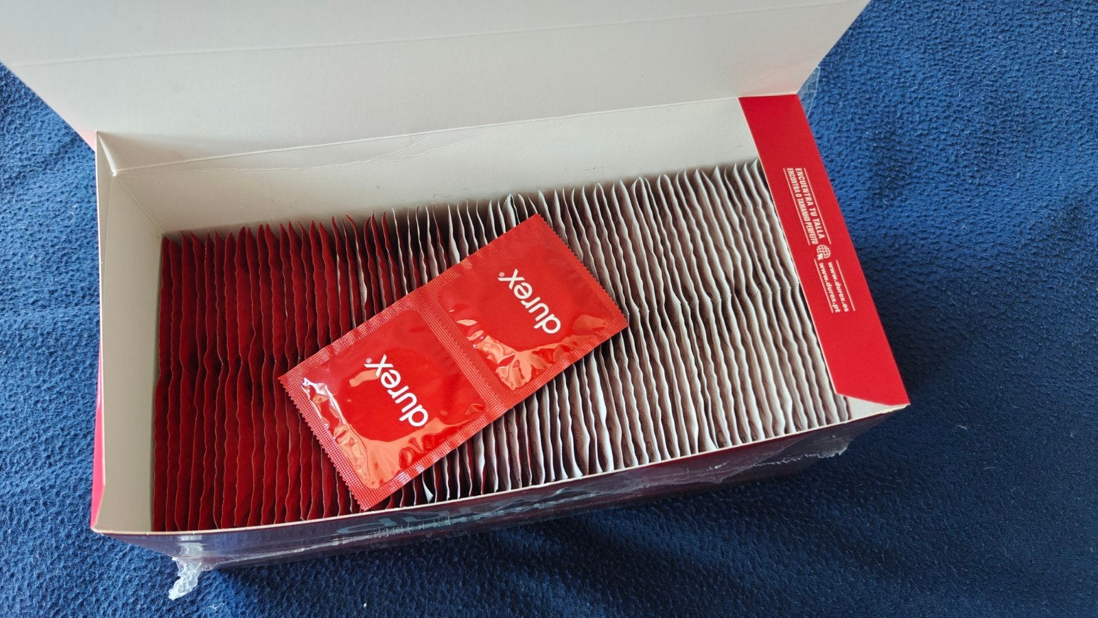Durex Sensitive Suave condooms – 124 stuks – houdbaar tot 01, Ophalen of Verzenden