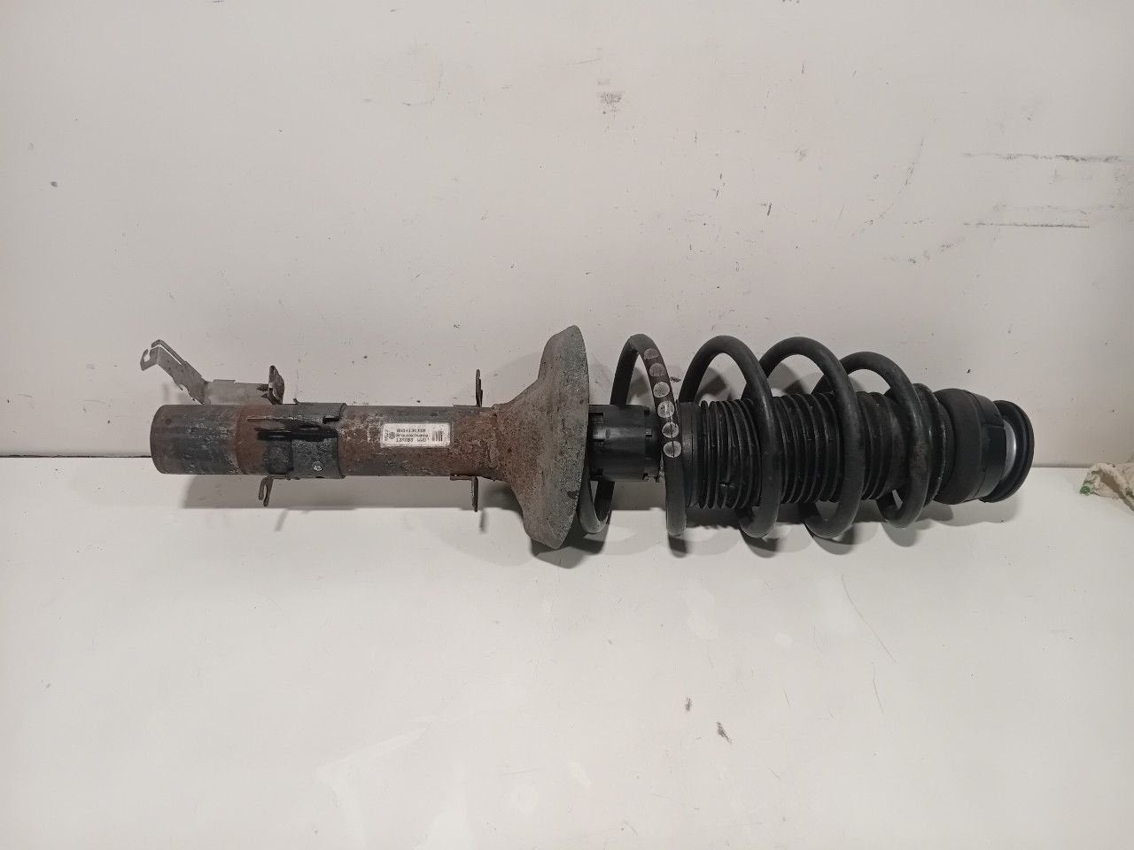 Veerpoot links voor Audi TT, Onderdelen@venauto.nl, Van der Ven Autorecycling B.V., Ettenseweg 76, 4706 PB Roosendaal, The Netherlands