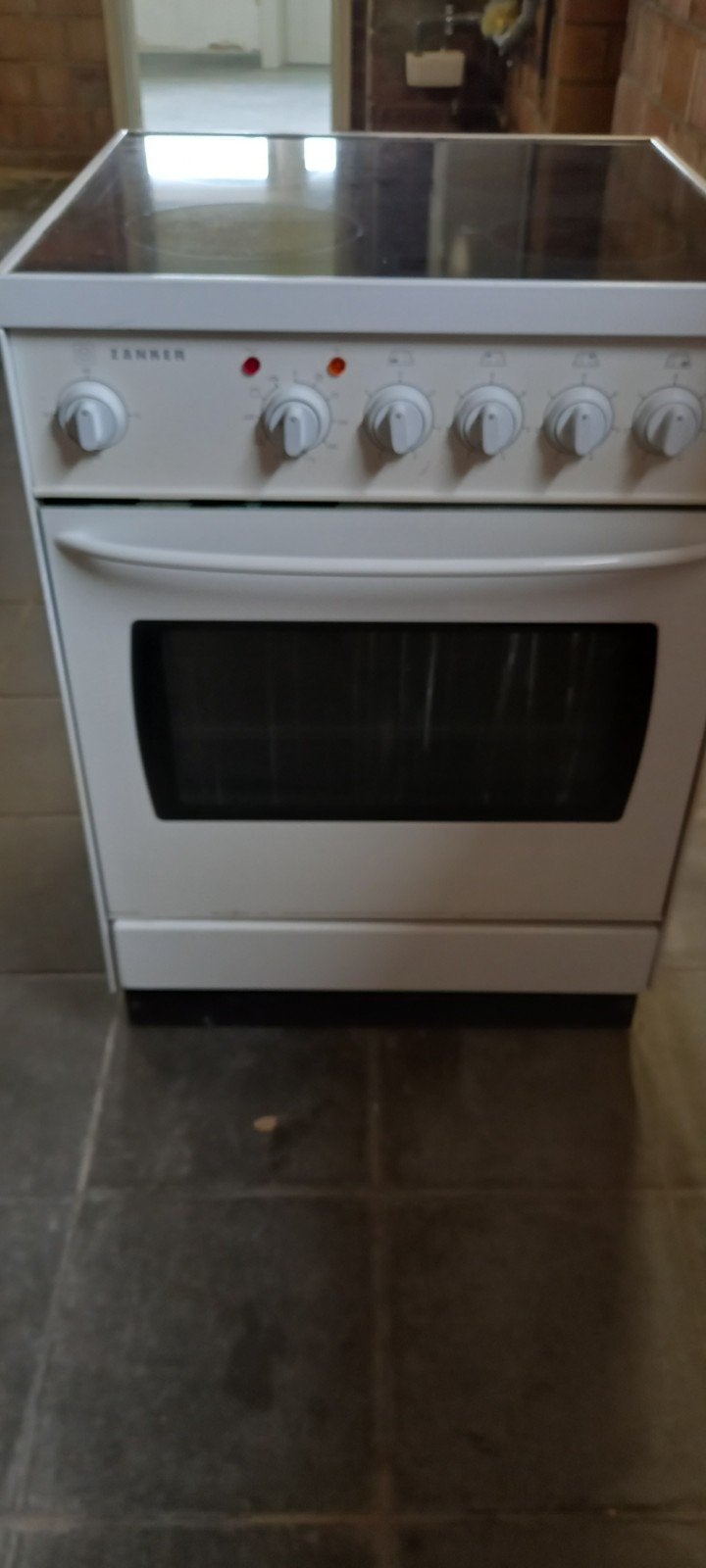 elektrische fornuis, Elektronische apparatuur, Fornuizen, Ophalen, Gebruikt, Keramisch, Grill