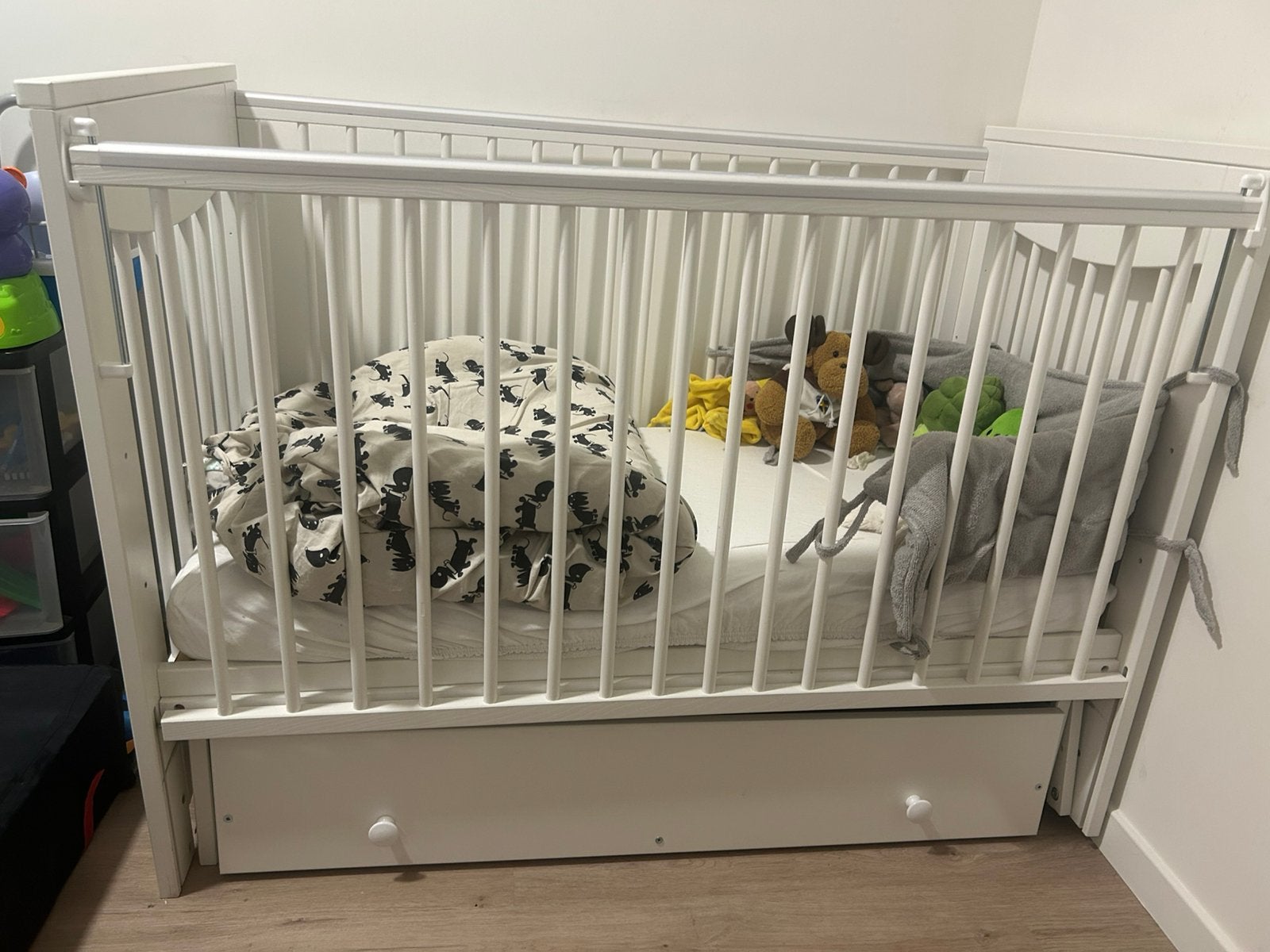 Bed met schommelfunctie, Ophalen, Gebruikt, Rechthoekig, In hoogte verstelbaar