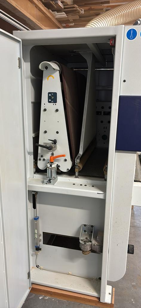 Calibreuse CB97, Enlèvement, Utilisé, 1200 watts ou plus, Ponceuse à bande