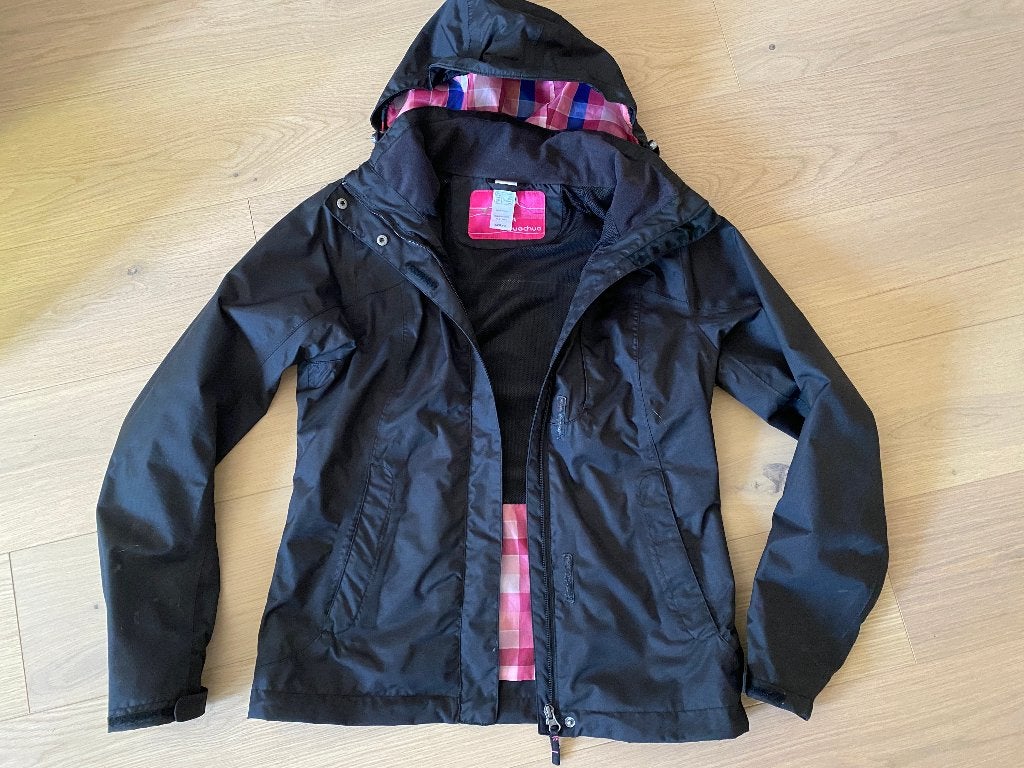 Decathlon Quechua - Regenjas, Caravanes & Camping, Enlèvement, Utilisé, Imperméable