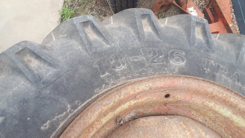 Tractorwielen, Enlèvement