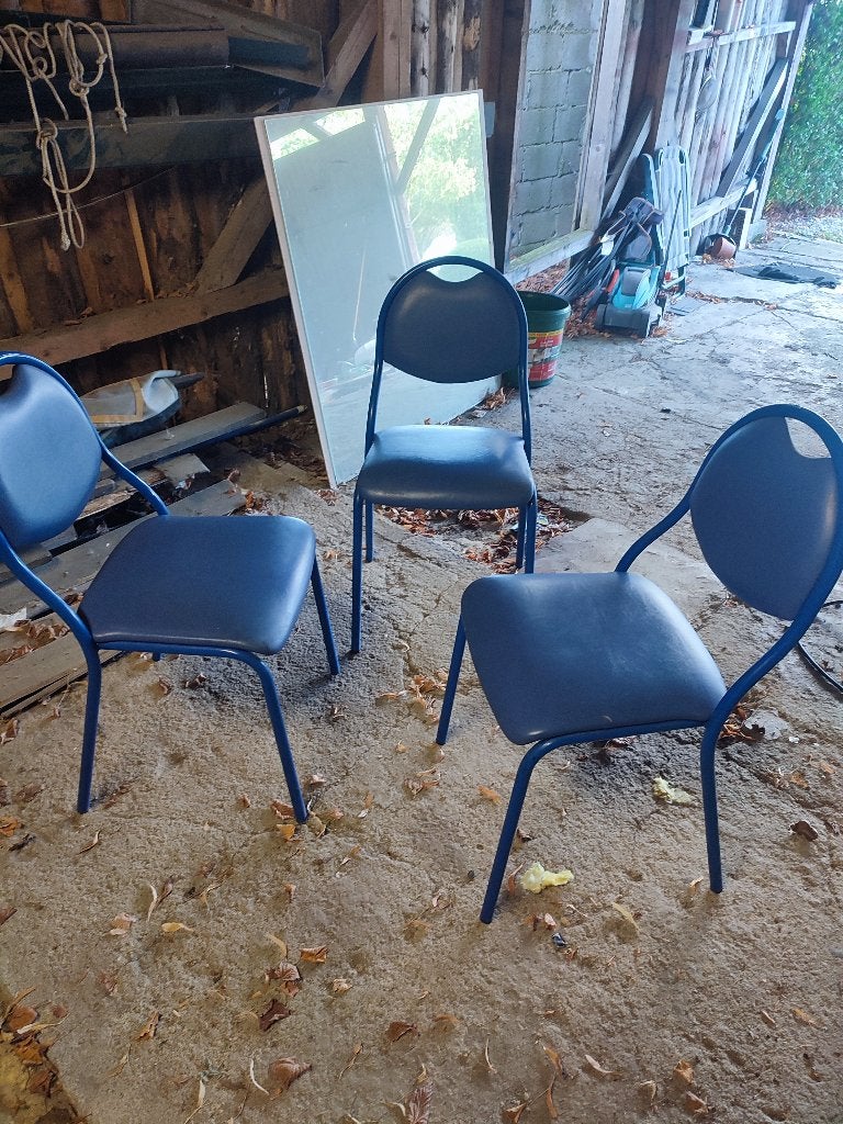LOT DE 3 CHAISES DE CUISINE, Trois, Enlèvement, Utilisé, Bois