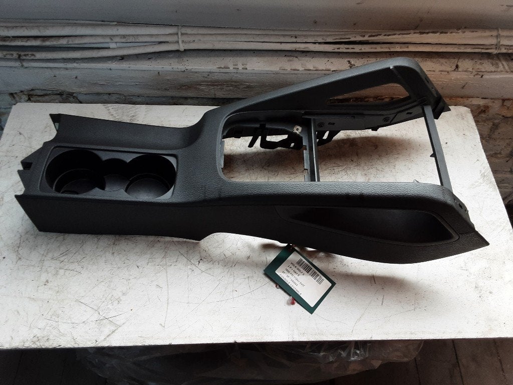 CONSOLE CENTRALE Volkswagen Golf V (1K1) (1K0863243A), Volkswagen, Mevr. I. Hauben, Utilisé, Rue de l'Espoir 34 34
4030  GRIVEGNÉE, BE